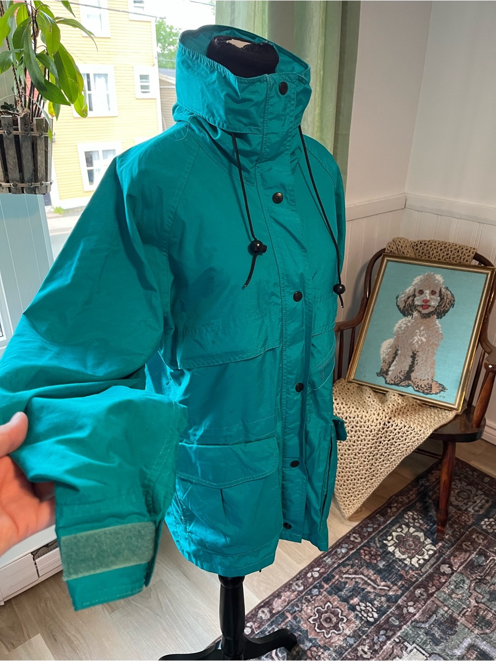 Coolest Vintage Jansport Teal Hooded Jacket with Purple lining Size Medium